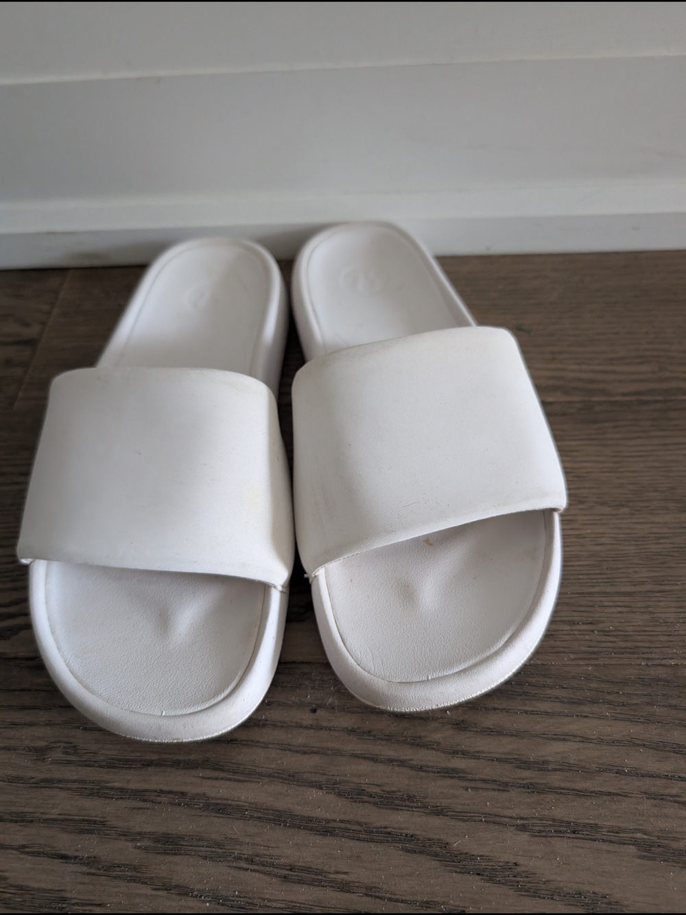 Lululemon Women's White Slides